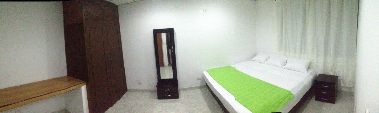 Hostal Deluxe Santander 马尼萨莱斯 外观 照片